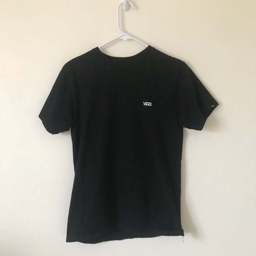 ☆ black vans tee ☆
